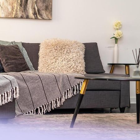 Spacious 3 Bedroom House In Glasgow City With Private Parking & Garden Buitenkant foto